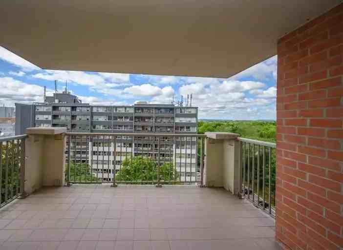 442 Maple Ave #1001 - Photo 2 of 8