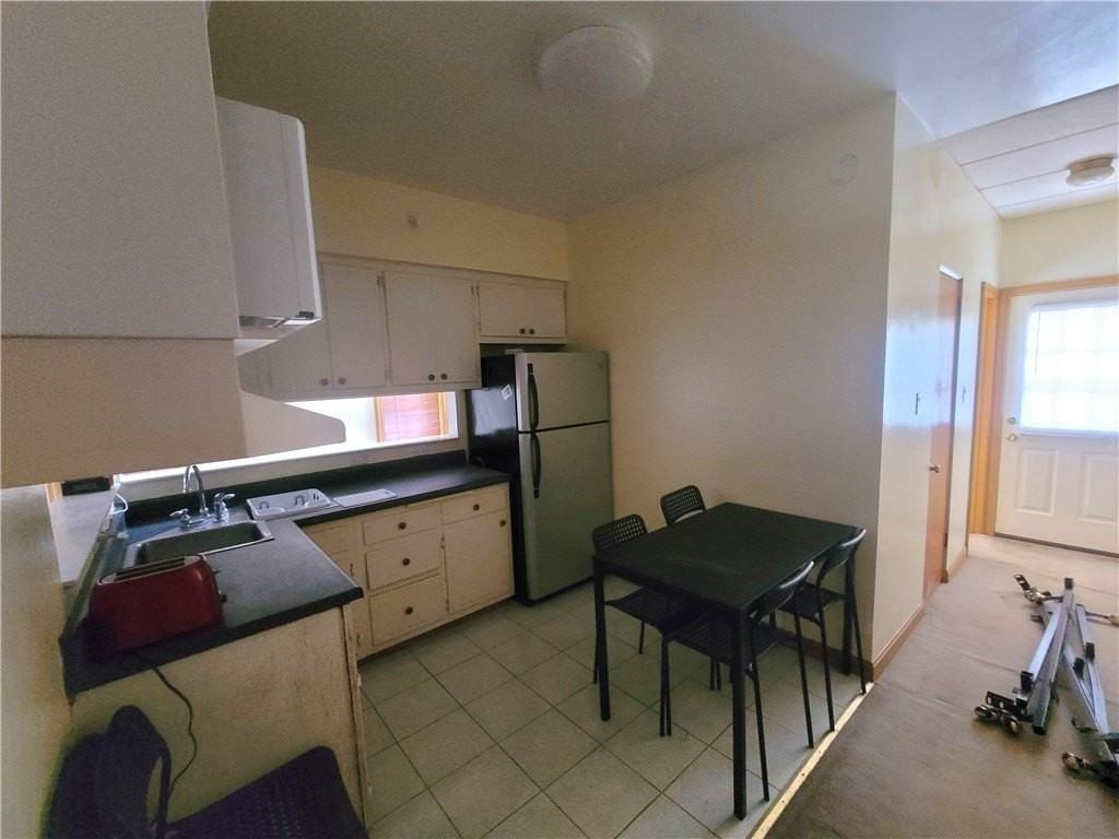 404 E Beau St #1 - Photo 6 of 18