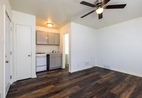 featured image of 332 332 SW Topeka Blvd & 416 SW 4th St