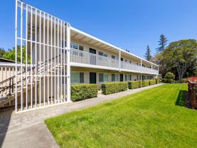 Totally Renovated One Bedroom Fuller Garden Apartment - Photo 1 of 1