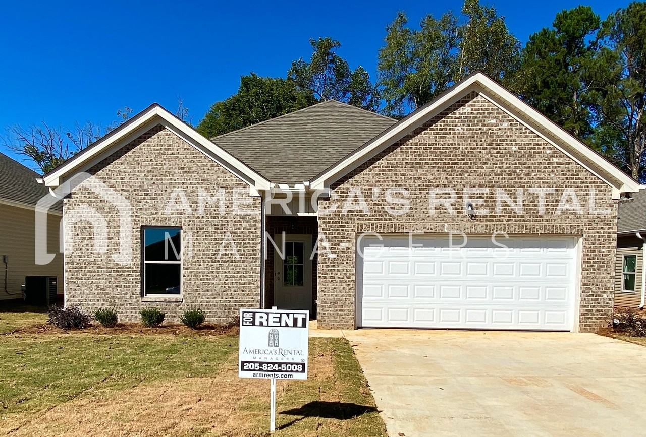 581 Andrew Dr - Photo 2 of 27