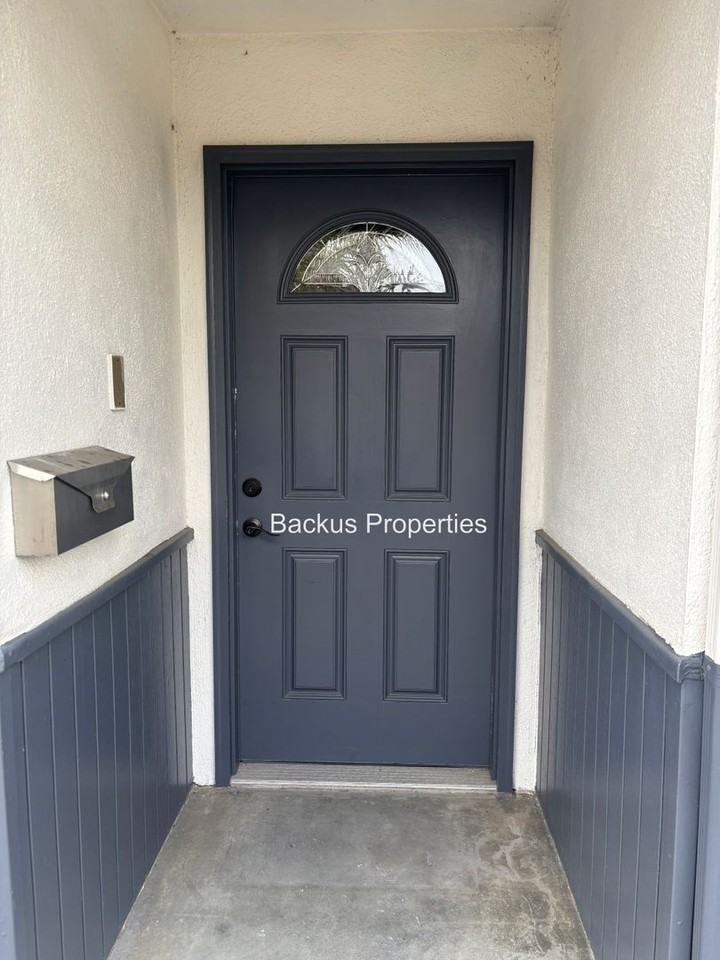 159 Ora Ct - Photo 2 of 26