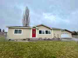 featured image of 5944 Delaware Ave