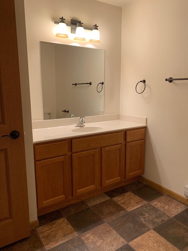 West Salem Plaza - Residential - Photo 6 of 37