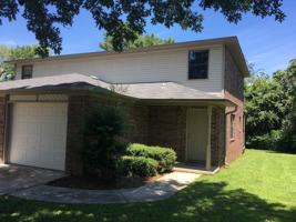 featured image of 407 Valley Dr
