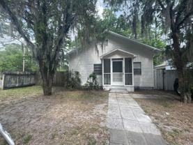 231 Sw 5th St - Photo 1 of 1