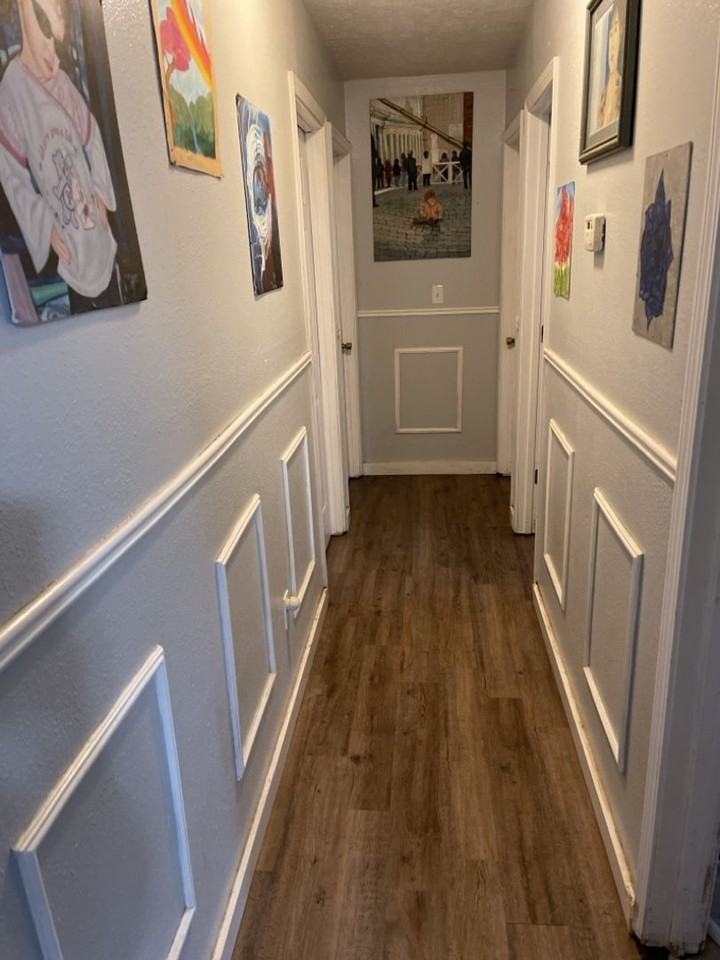 314 E Eldon St - Photo 3 of 5