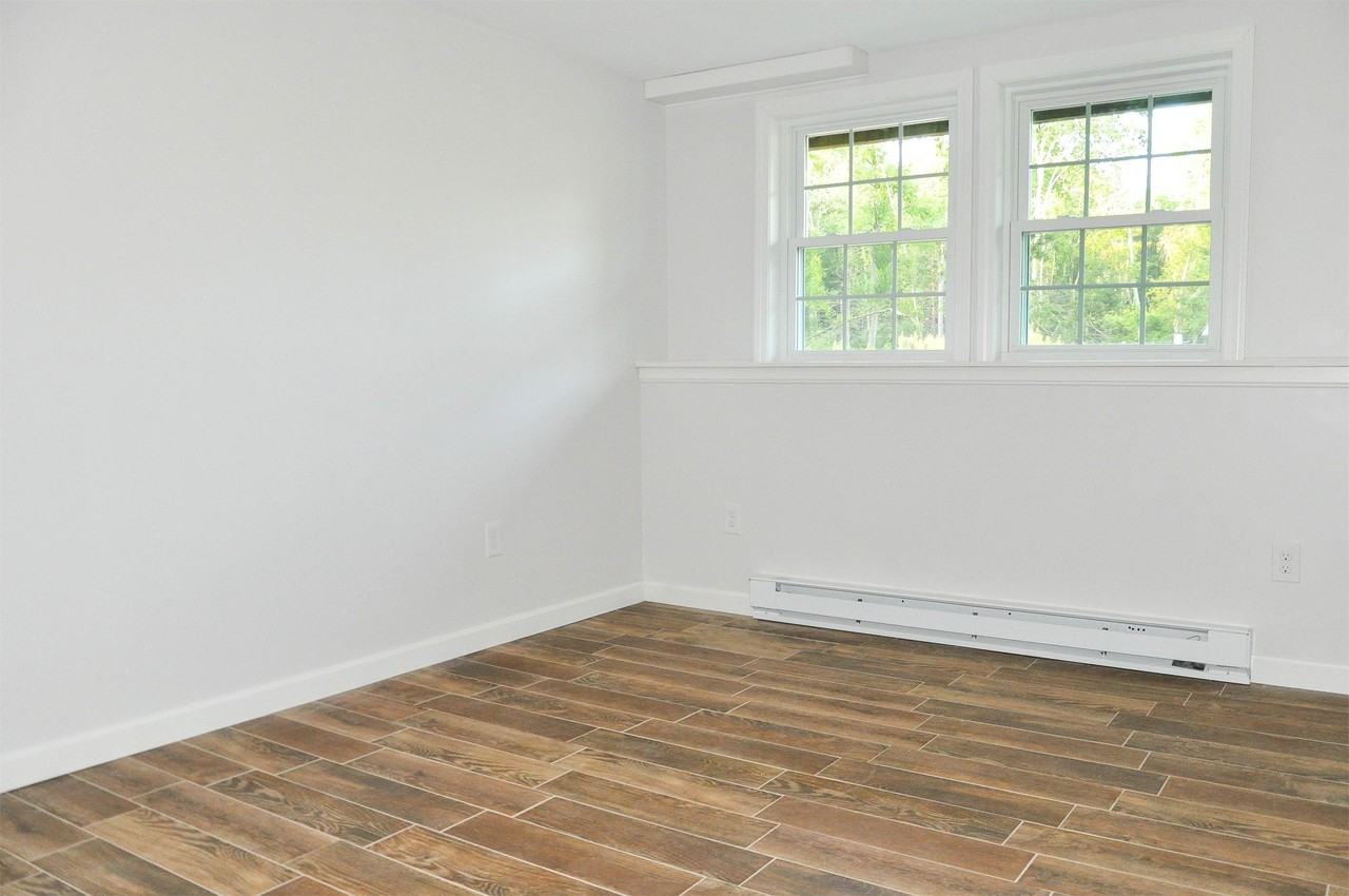 152 Main Street - Photo 5 of 20