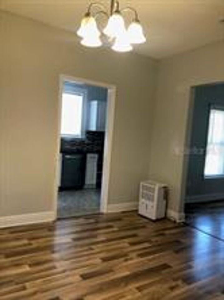 308 E 13th St - Photo 6 of 25