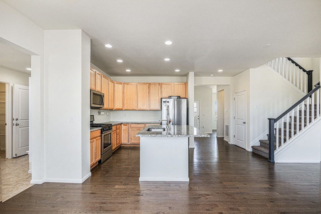 7914 S Grand Baker Way - Photo 7 of 29