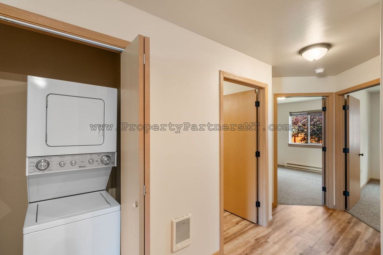 Madison Ave 311 - Photo 6 of 19