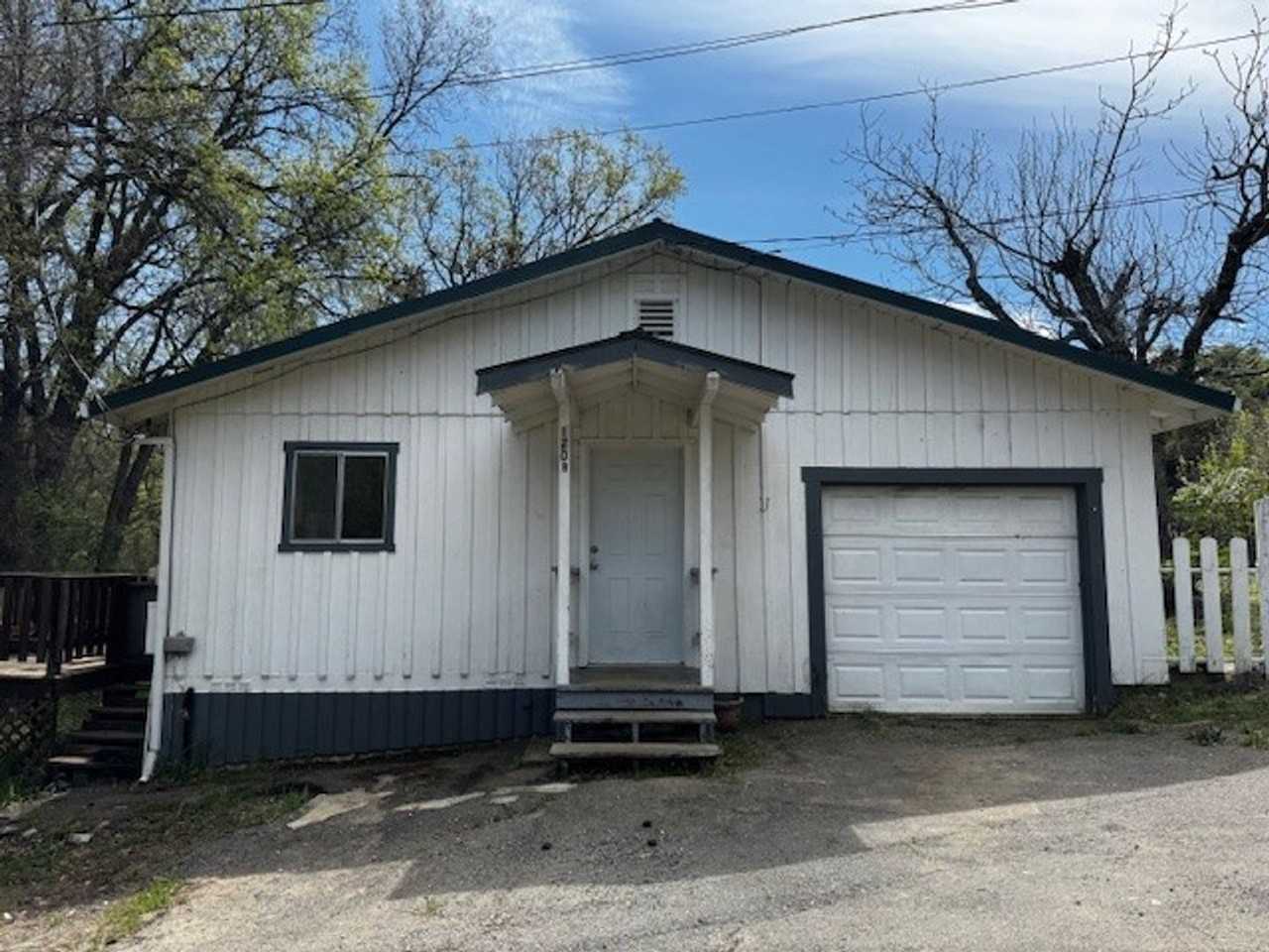 120B Preston Pl - Photo 2 of 15