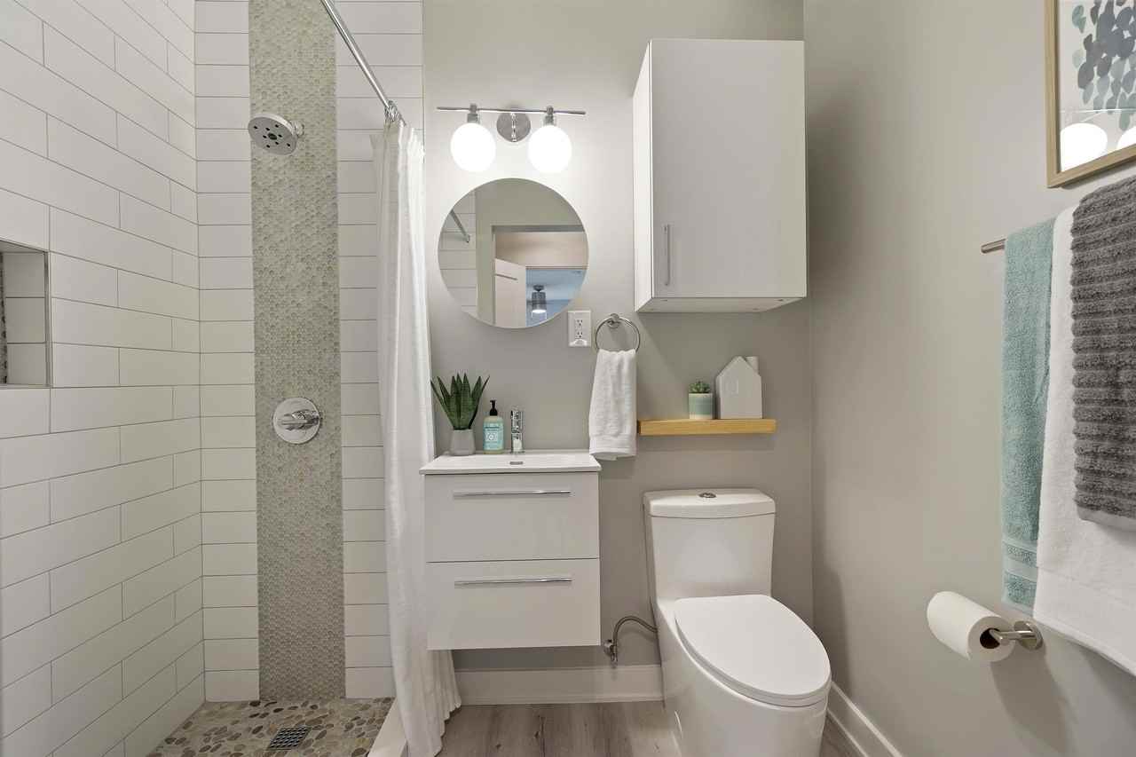 14724 Inglewood Avenue - Photo 2 of 50