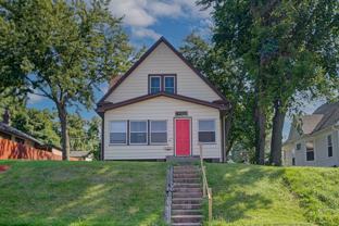 4205 Pacific St - Photo 1 of 1