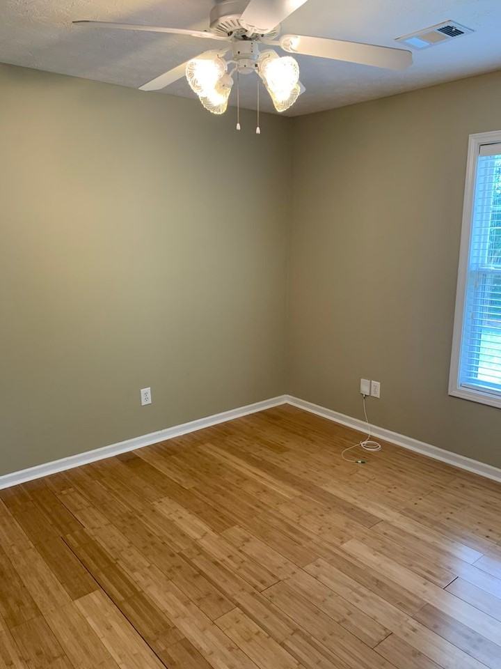 2170 Franklin St - Photo 7 of 10