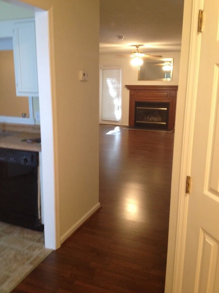 2061 Trexler Ct - Photo 3 of 7