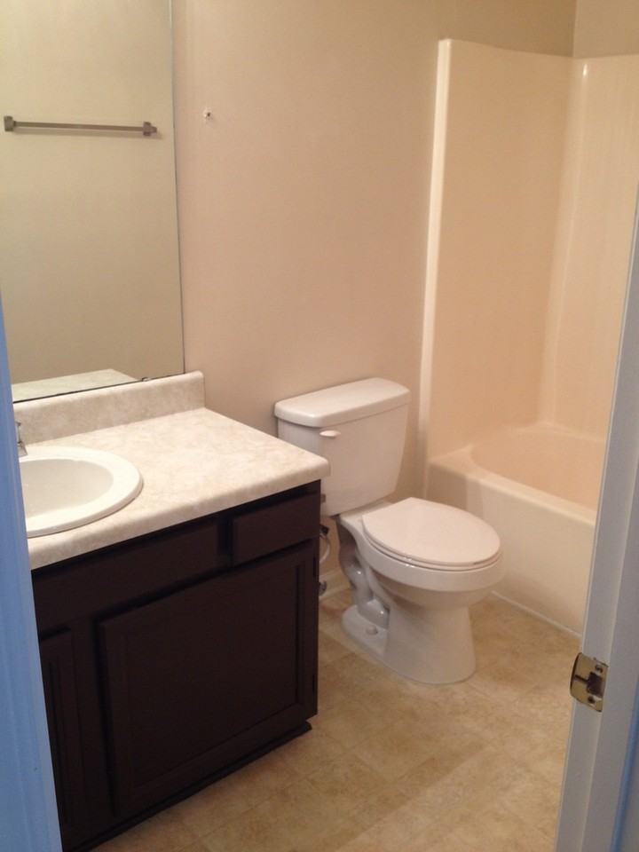 2061 Trexler Ct - Photo 6 of 7