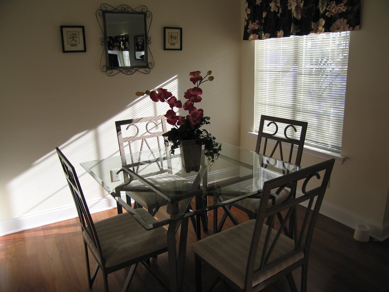 25 Ray Ct - Photo 3 of 7