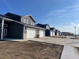 featured image of 2554/2550 Granite Drive NW