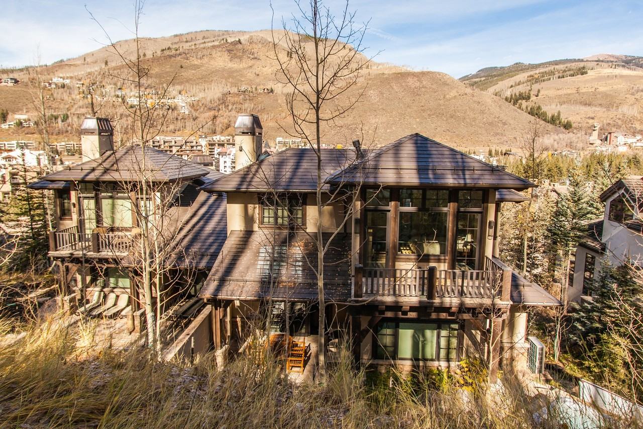 616 Forest Rd - Photo 2 of 33