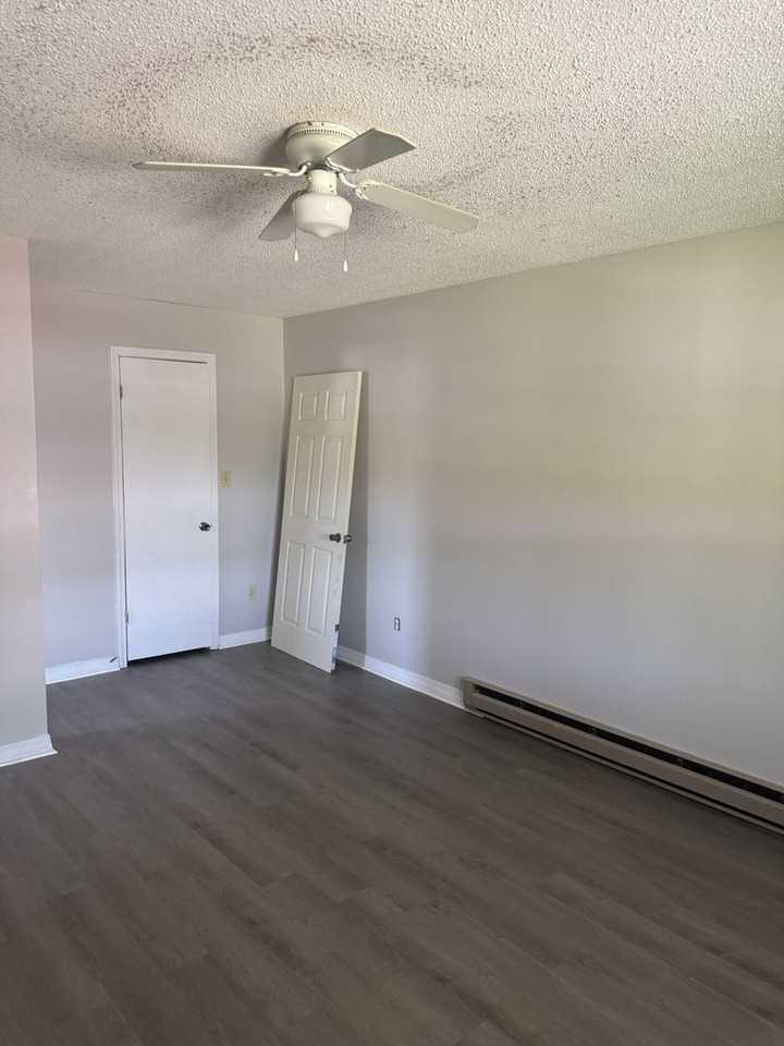 112 Monterey Dr - Photo 6 of 13