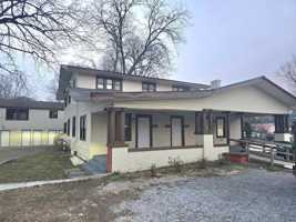 featured image of 948 S 11th St