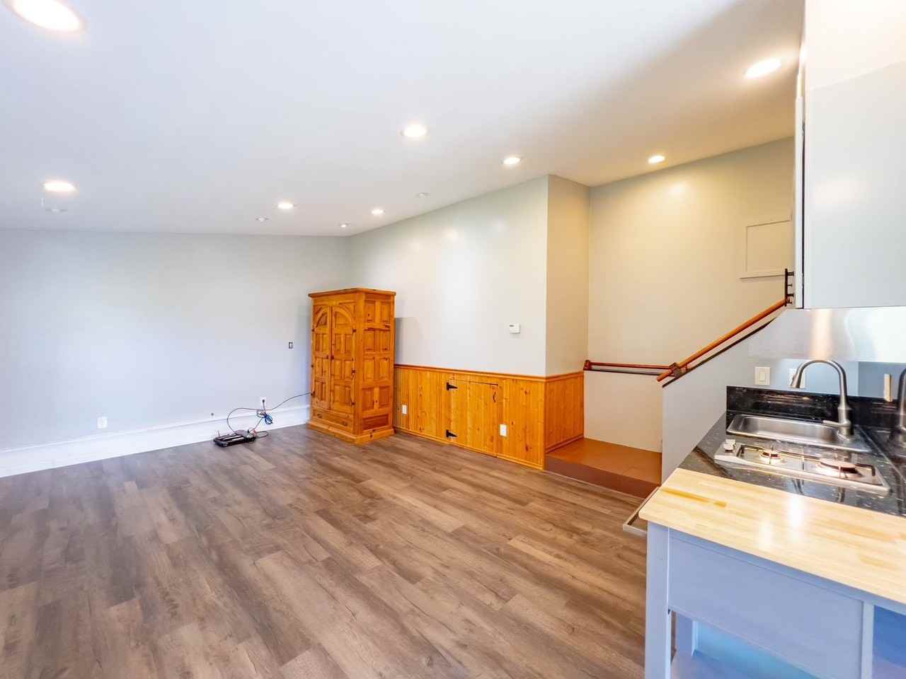 1602 Mckinley Rd - Photo 3 of 16