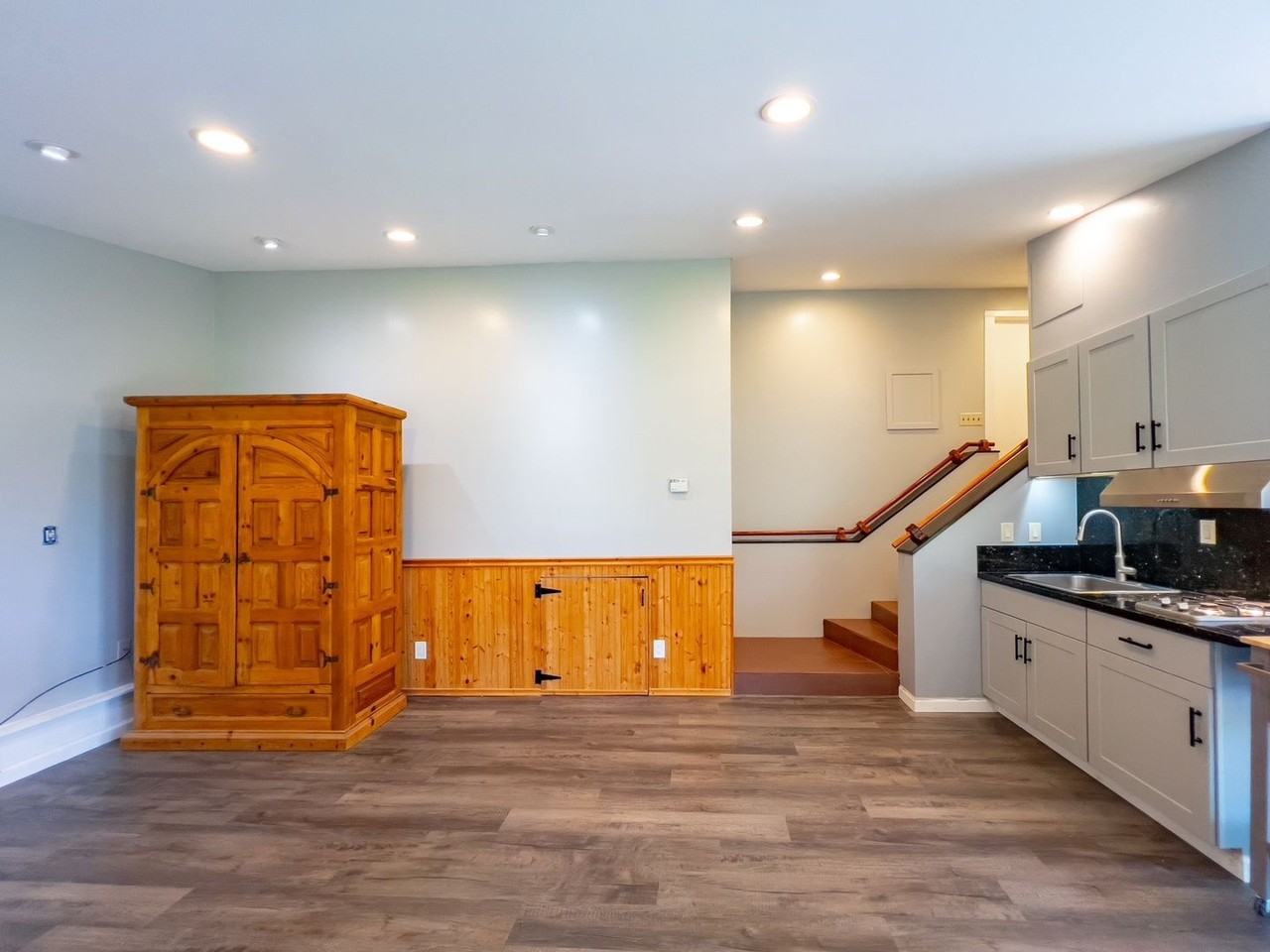 1602 Mckinley Rd - Photo 6 of 16