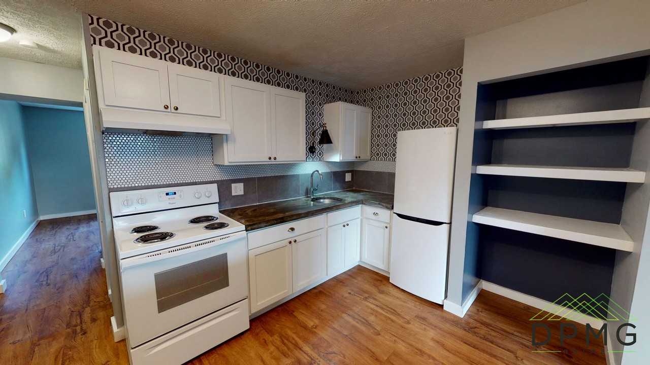 326 326 East Hillsdale - 8 #8 - Photo 6 of 17