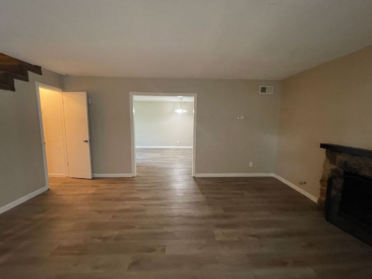 2675 Parkway - Photo 7 of 20