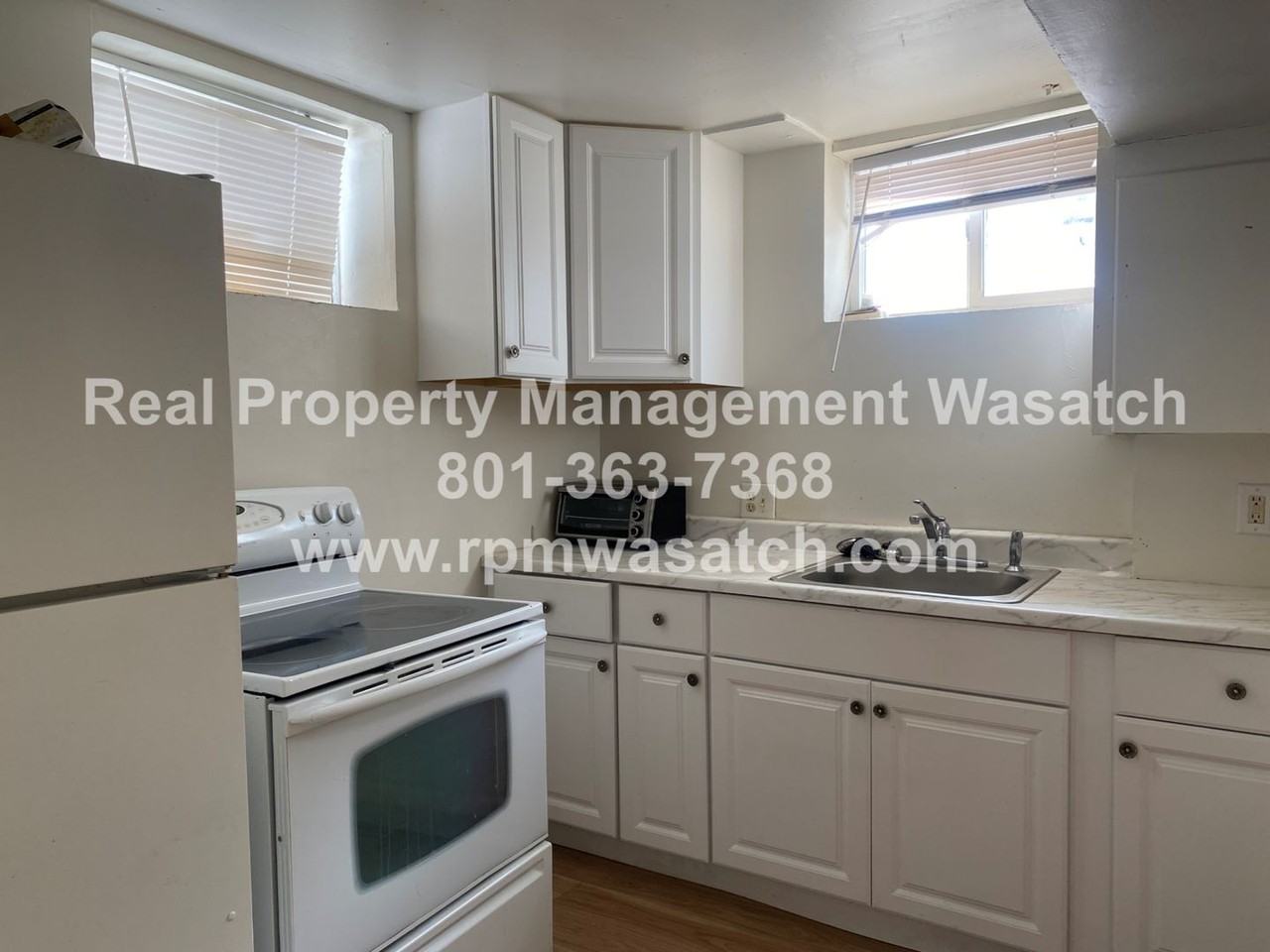 1155 West Pacific Avenue - Photo 3 of 16