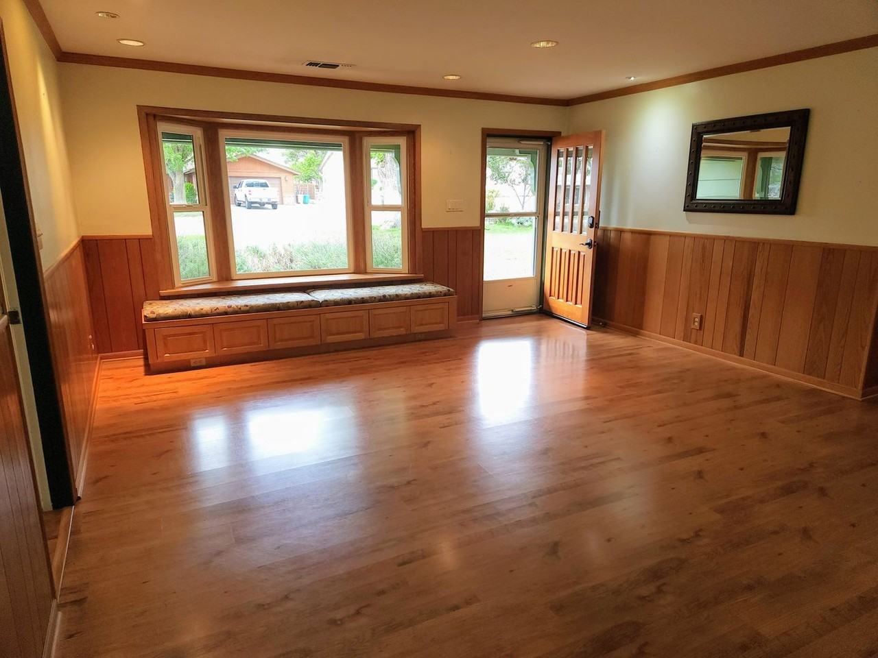 2977 Indian Creek Dr - Photo 4 of 41