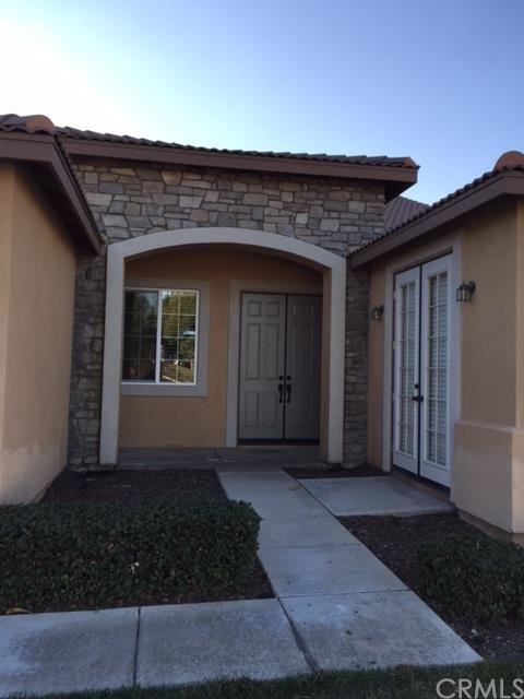 1612 Camino Largo St - Photo 3 of 27