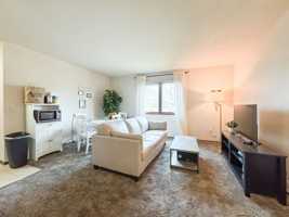 featured image of 2601 University Ave