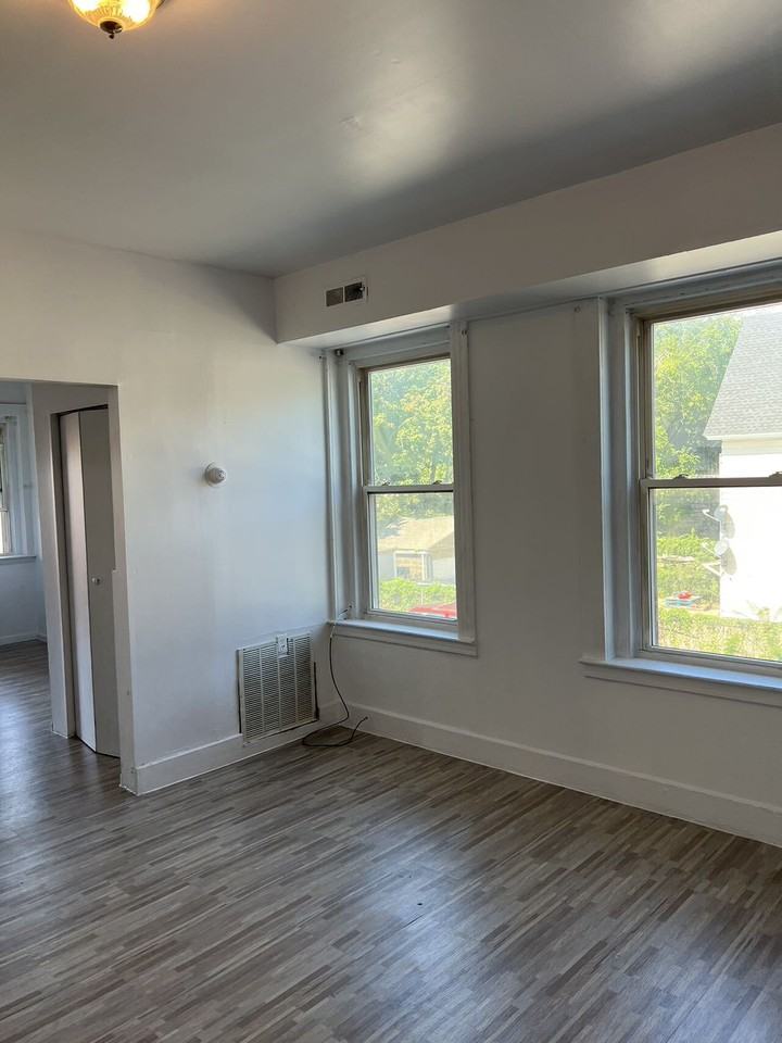 FinMed New Haven Properties LLC - Photo 2 of 12