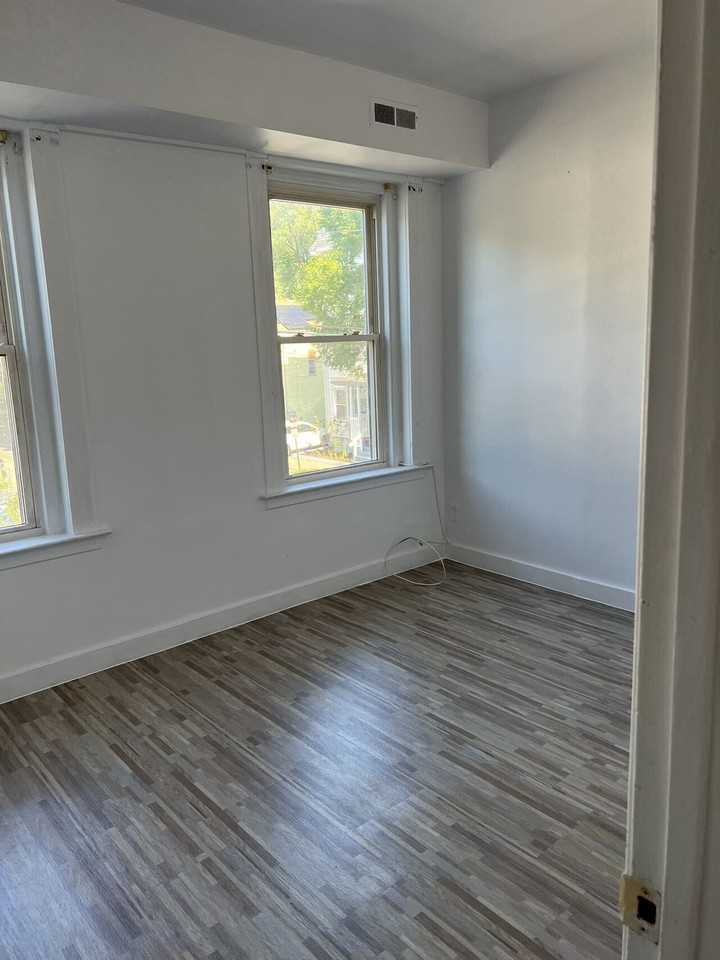 FinMed New Haven Properties LLC - Photo 3 of 12