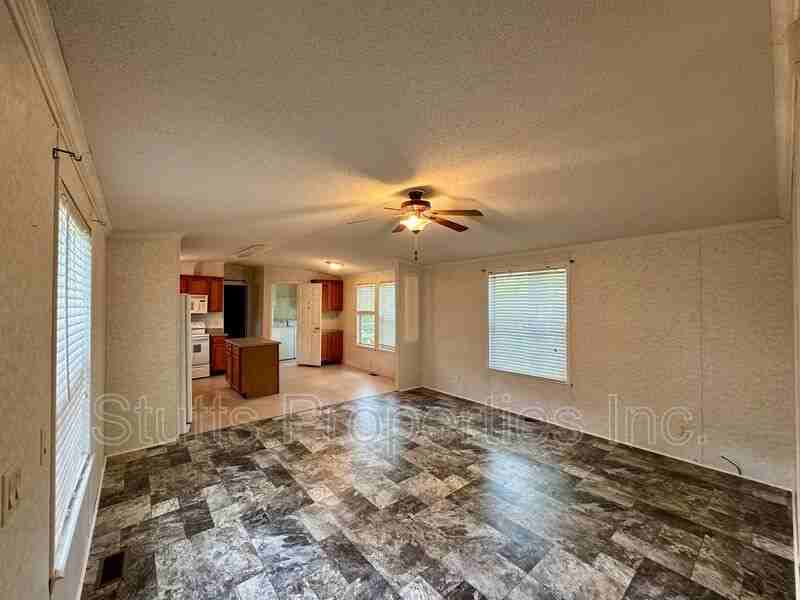 2295 River Rd - Photo 3 of 10