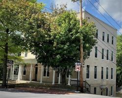 featured image of 203 S Prospect St #2