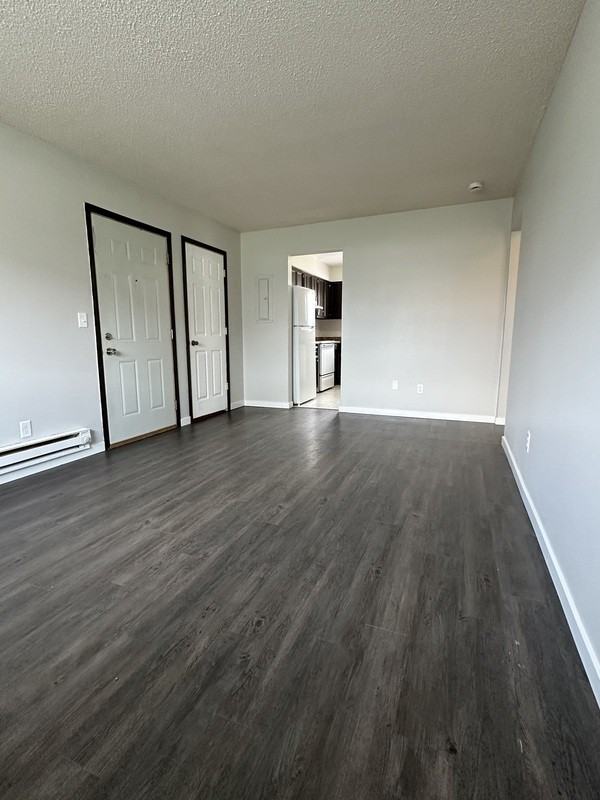 116 Harbet Ave Nw #1 - Photo 3 of 15