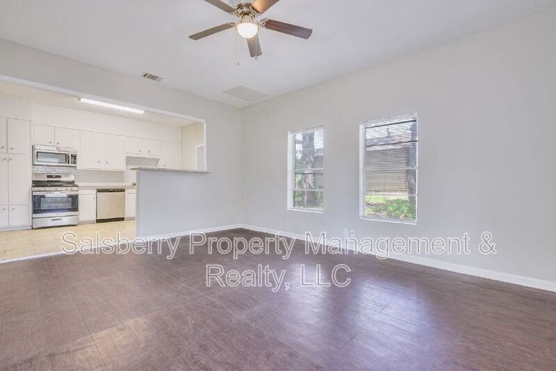 107 Windsor Ct - Photo 5 of 27