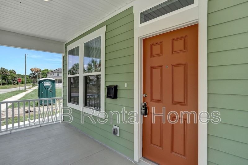 963 Palmetto St - Photo 2 of 17