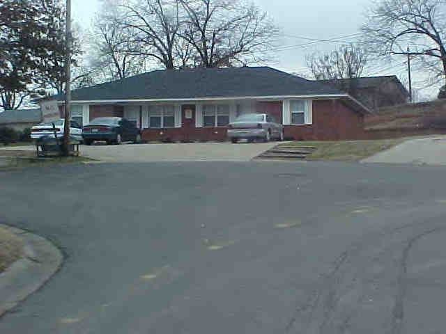 12 Sunset Cir - Photo 3 of 6