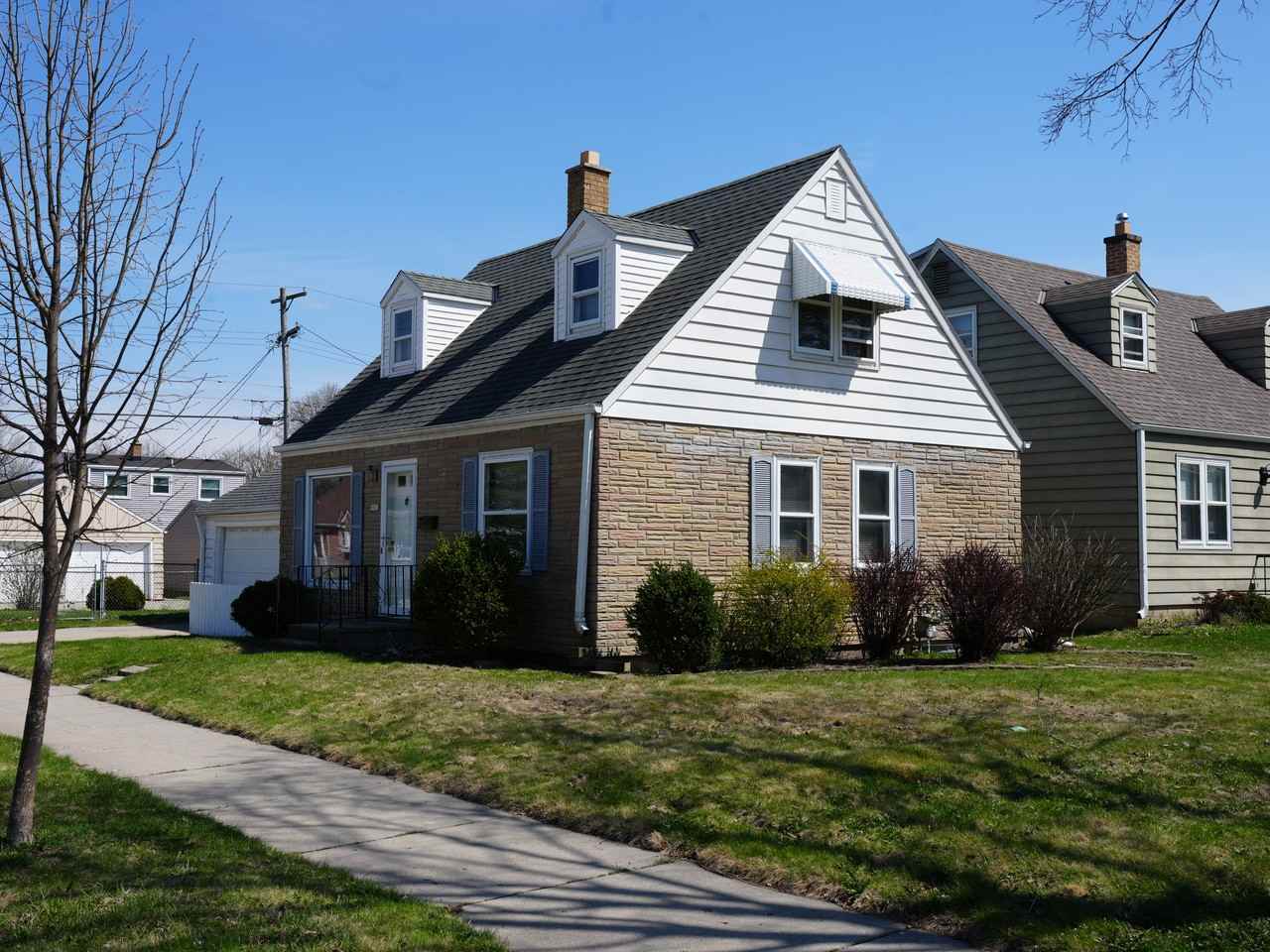 9031 West Concordia Avenue - Photo 2 of 15