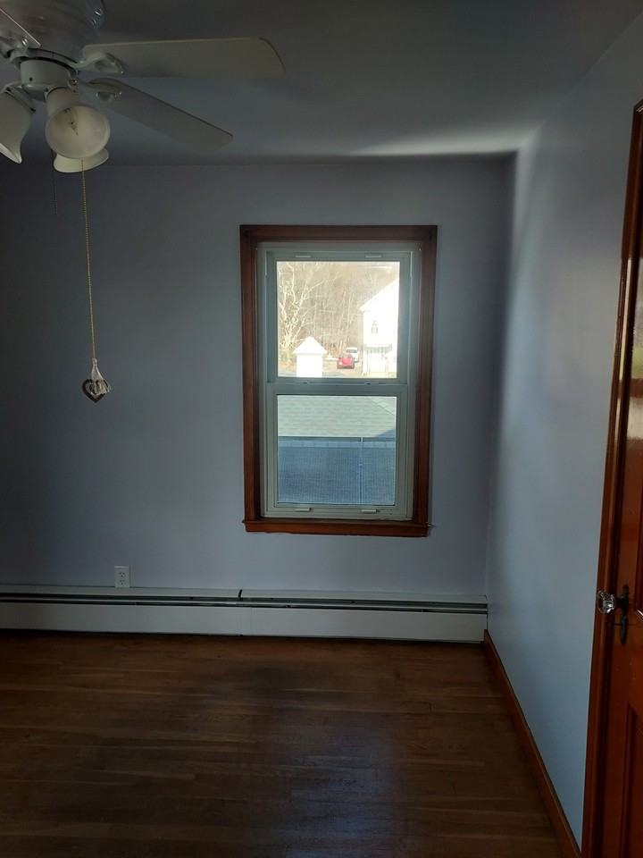 14 Franklin St #2 - Photo 3 of 6