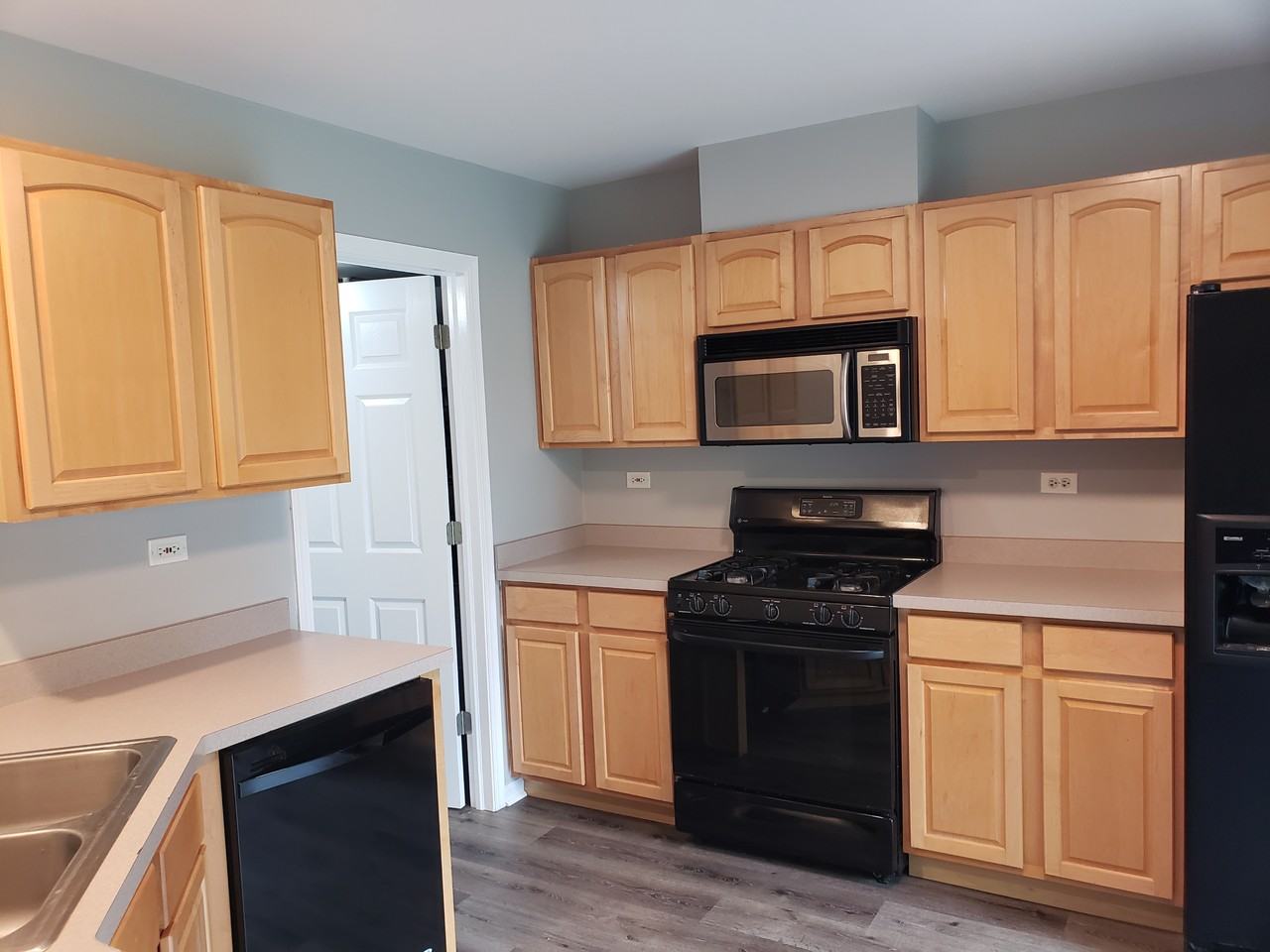 3197 Impressions Dr #3197 - Photo 3 of 23