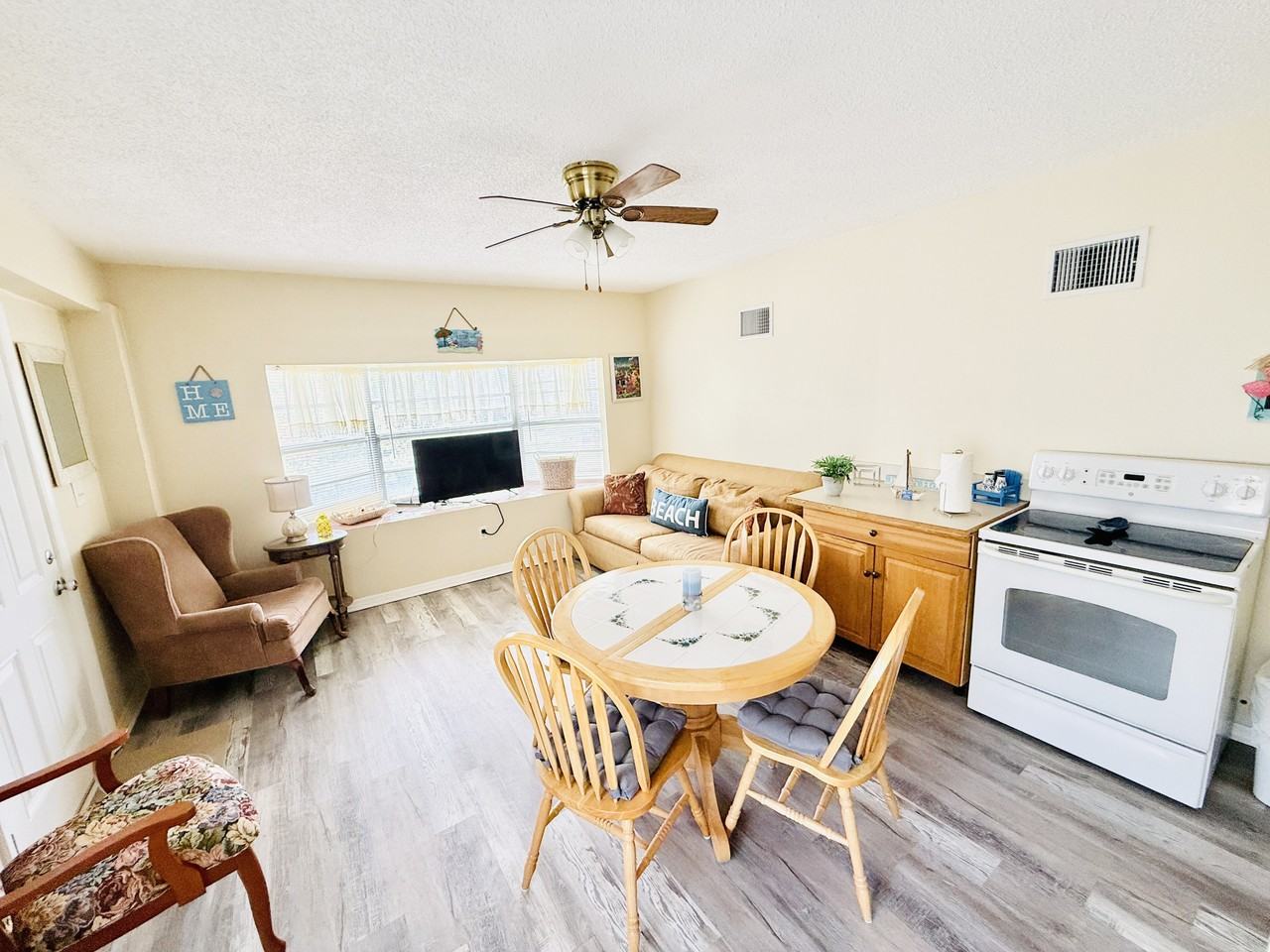 824 Bethune Beach #1 - Photo 3 of 9