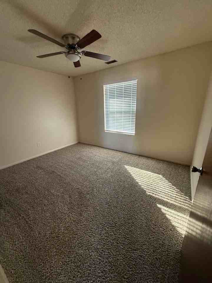 Parkwood Apartments - Photo 7 of 17