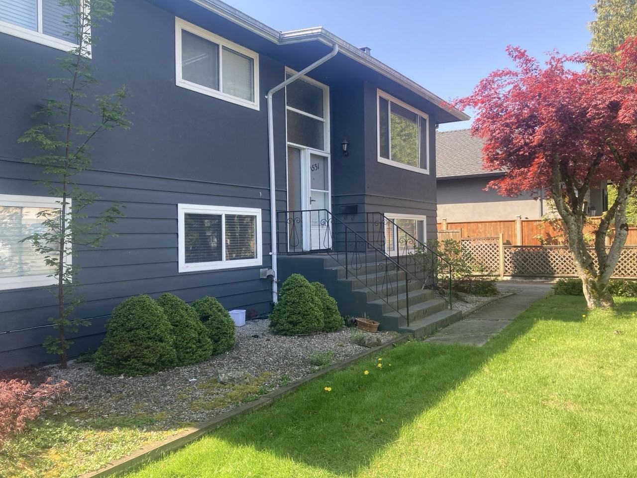 11531 Seafield Cres - Photo 2 of 50