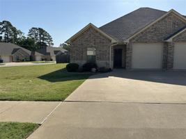 featured image of 3923 Mobley Cir