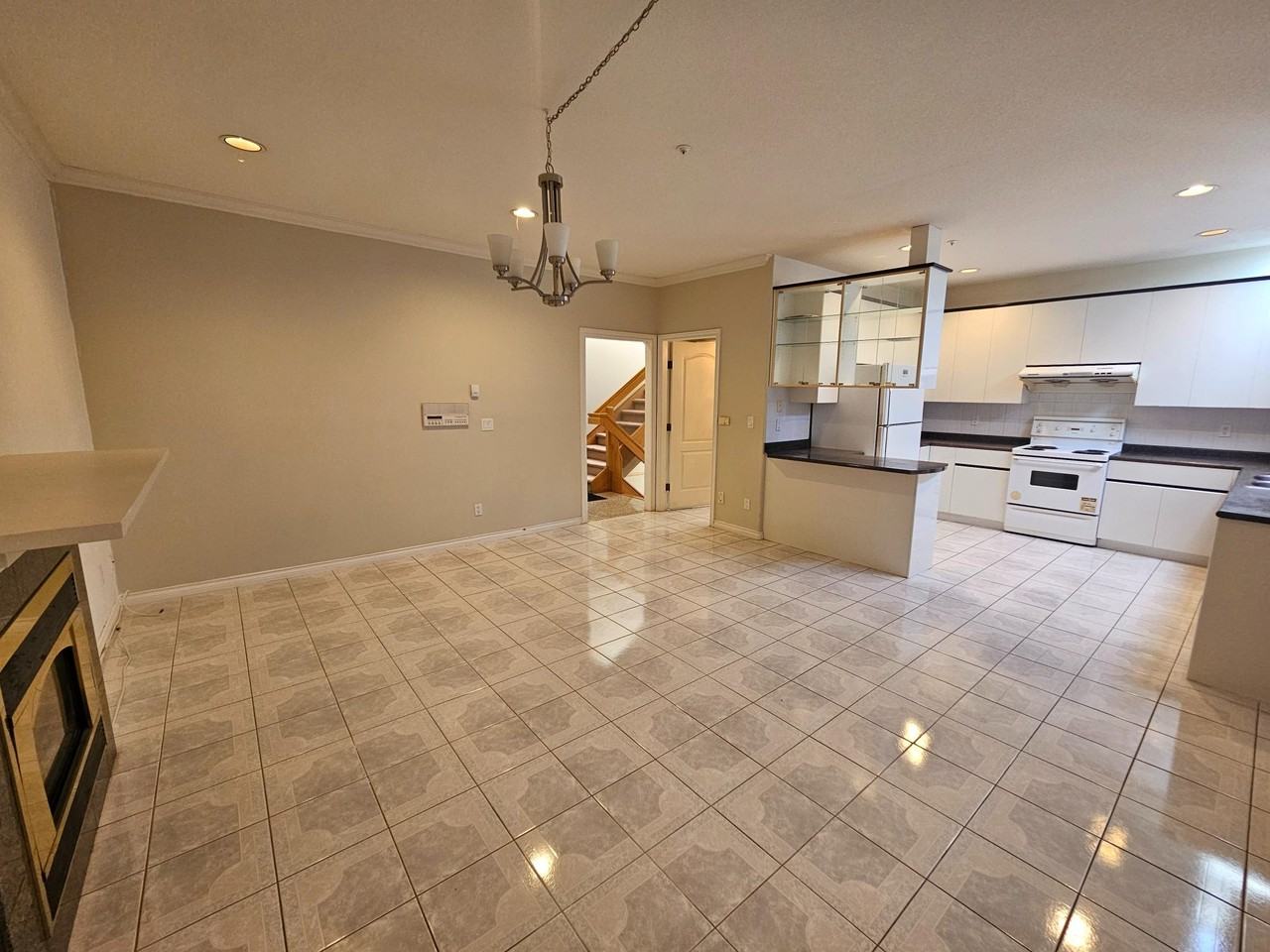 7066 Wales Street - Photo 7 of 18